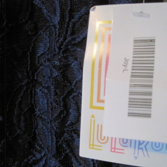 Lularoe lace Joy - Picture 2 of 4